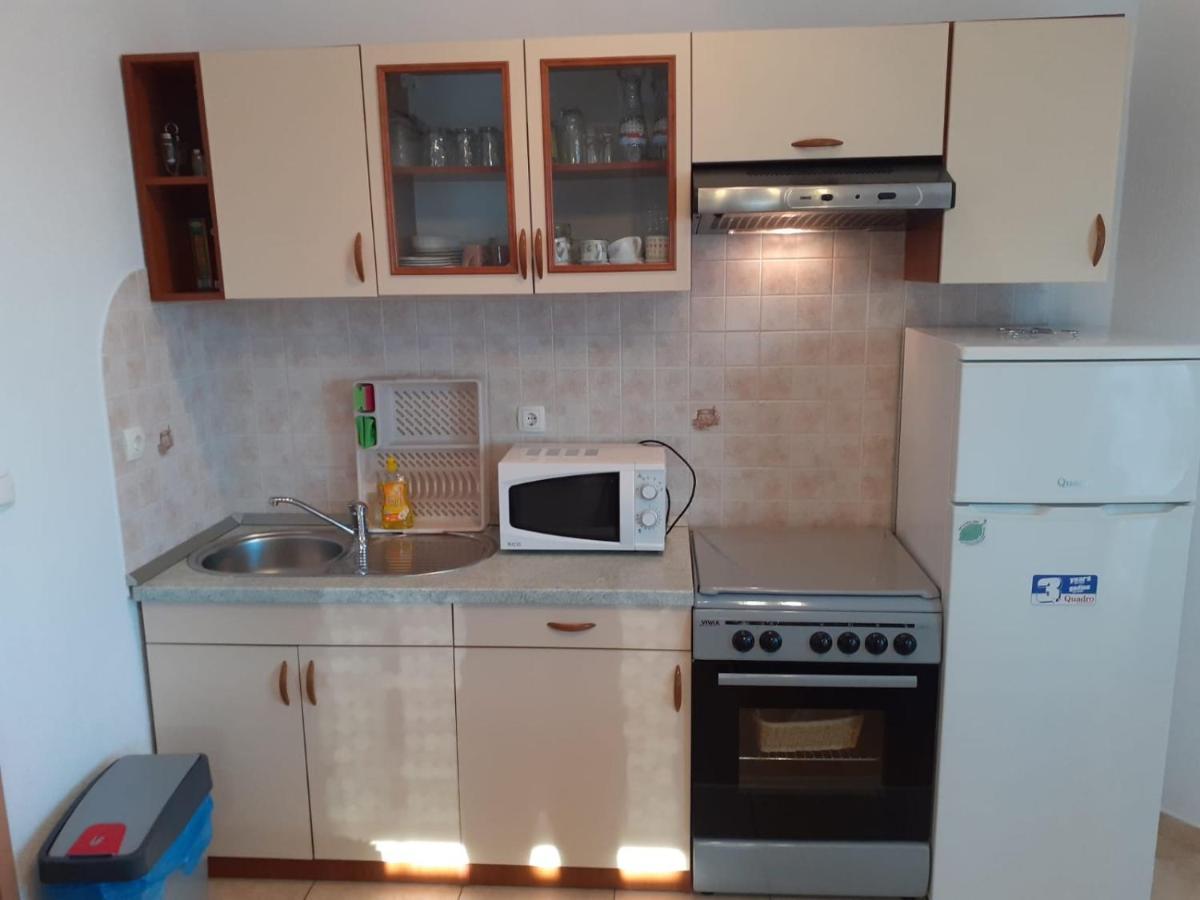 Apartments With A Parking Space Vodice - 13973 エクステリア 写真